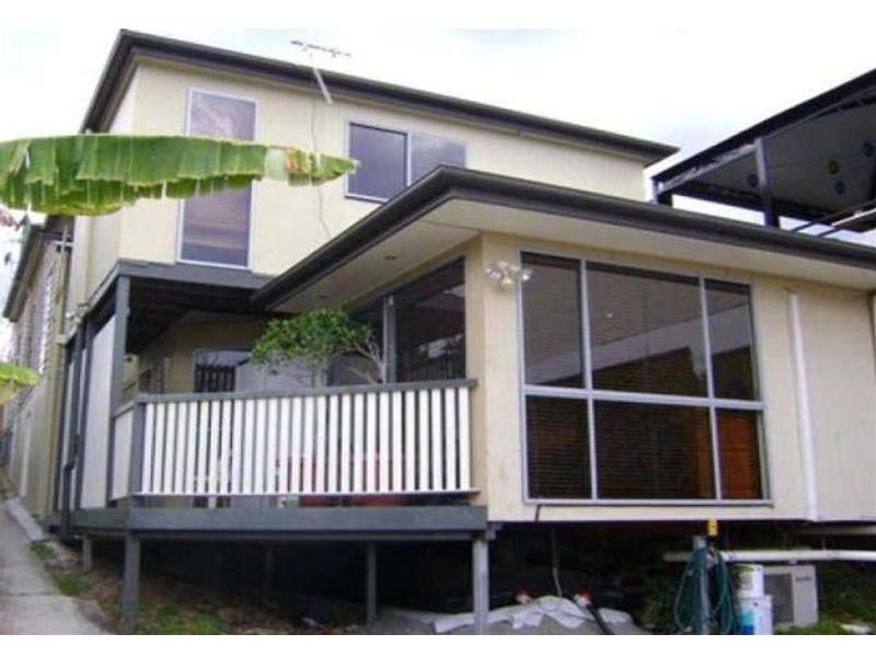 PROMINENT LOCATION INVESTMENT Picture 2