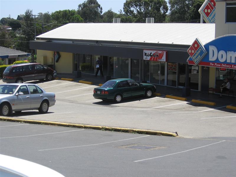 RETAIL AMONGST BIG BOYS Picture 2