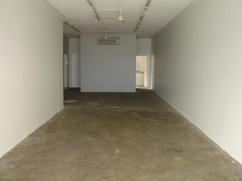 PRIME RETAIL Picture 2