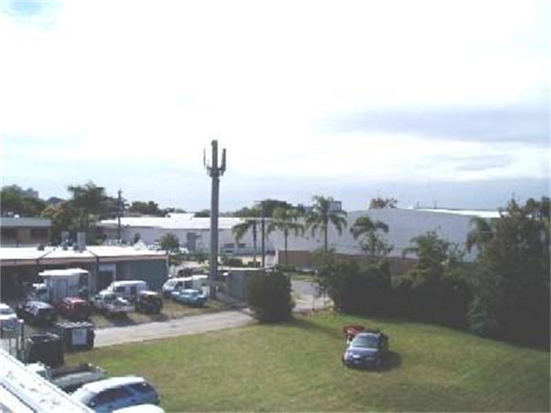 Where Industry Meets Affluence Picture 2