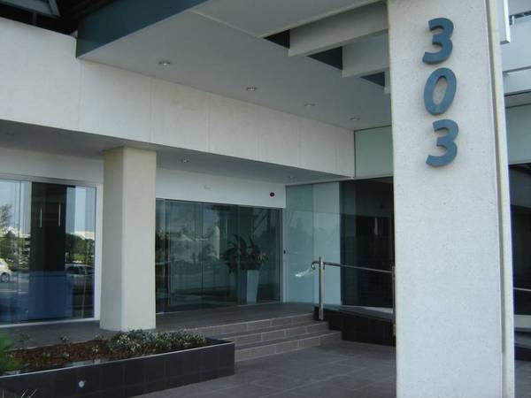 Level Five Office 393m2 Milton Picture 3