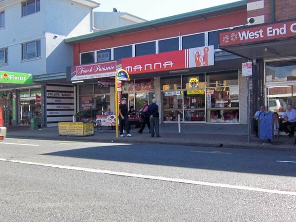 The Heart of West End Picture 1