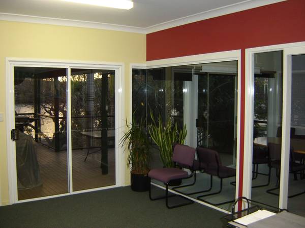 Waterfront Standalone Office Complex, Ground floor office Picture 3