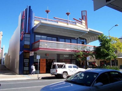 Stones Corner retail shop 89m Picture