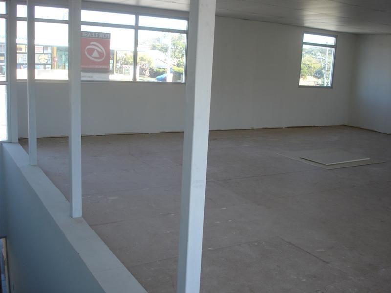 Great Location, High Exposure Office Space Picture 3