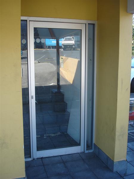 Great Location, High Exposure Office Space Picture 2