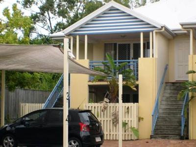 Rare Gem in most central location New Farm. Picture