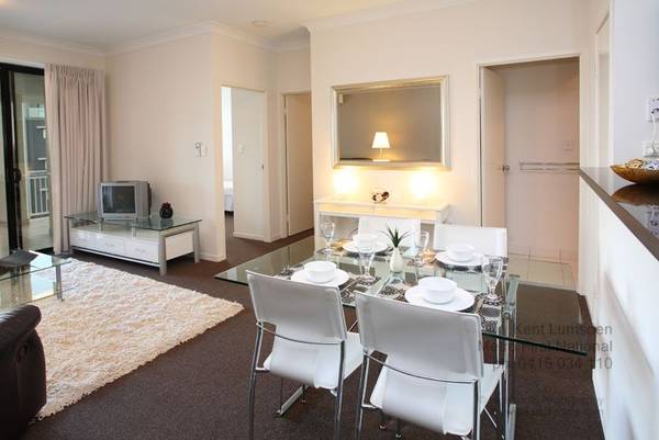 PRICE REDUCTION!!! INNER CITY UNIT PRICED TO SELL!!! Picture 1