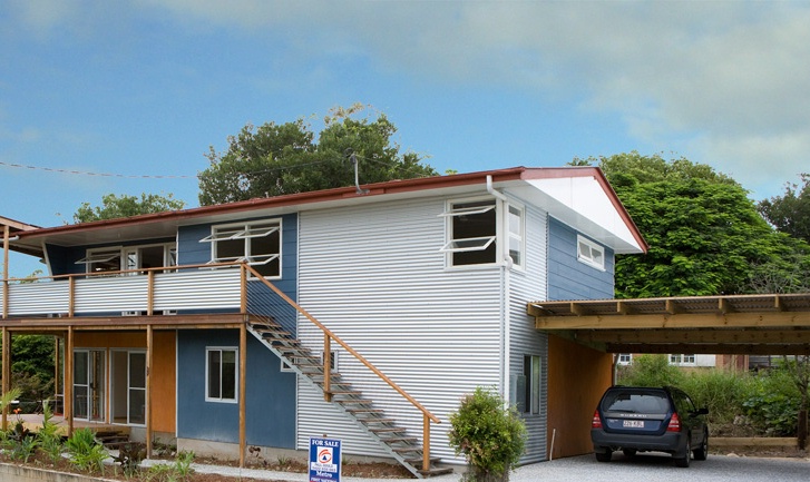 STUDENT ACCOMMODATION IN CLOSE TO THE GREEN BRIDGE! Picture 1