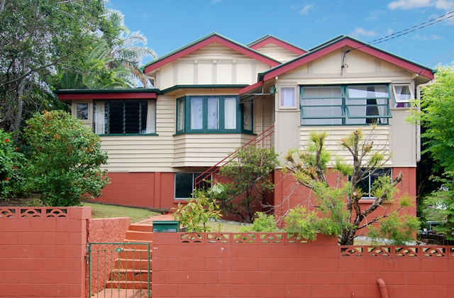 Rare Hill End Opportunity. Picture 1