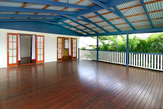 Massive Deck Overlooking Parkland Picture 2