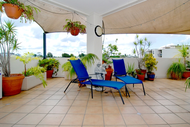 200sqm Sub Penthouse in the heart of West End Picture