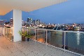 City & River View Stunner only 900m from Queen Street! Picture City & River View Stunner only 900m from Queen Street! Picture