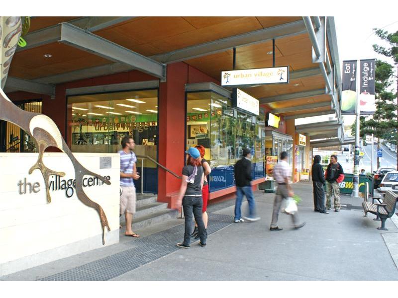 Just In Time To Decorate Picture 2