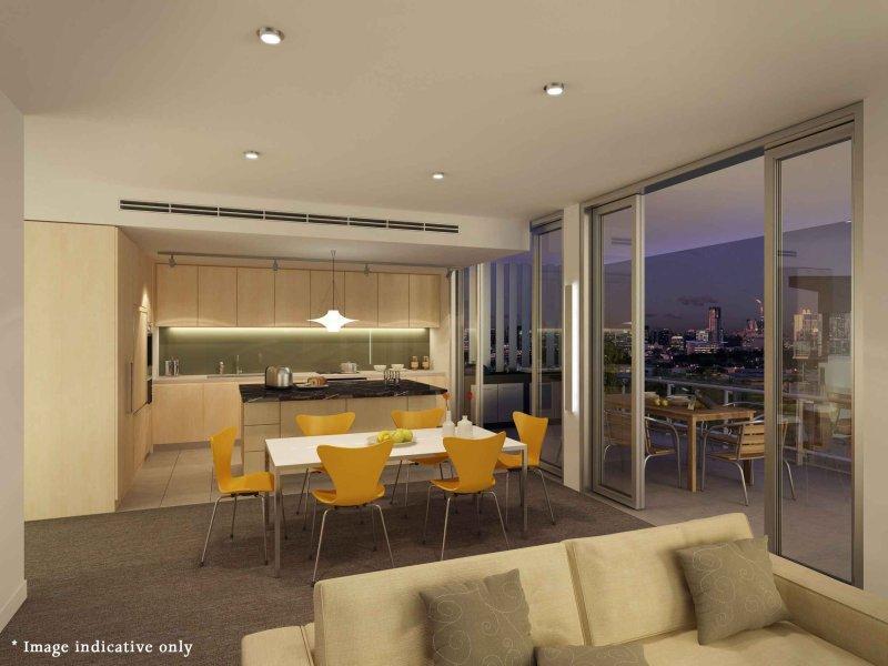 Your Piece of City Living with a Side of Suburban Tranquillity- Substantial price reduction! Picture 2