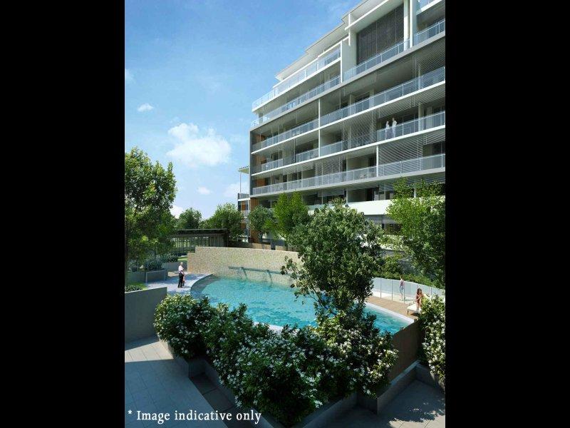 Your Piece of City Living with a Side of Suburban Tranquillity- Substantial price reduction! Picture 1