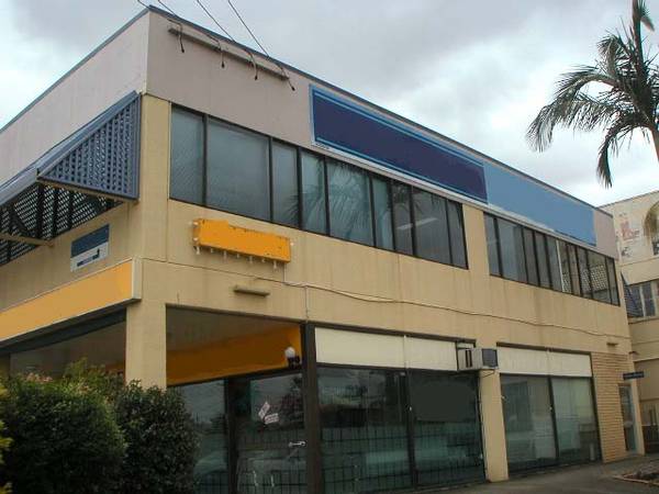 1st Floor Office Main Road Exposure Picture 1