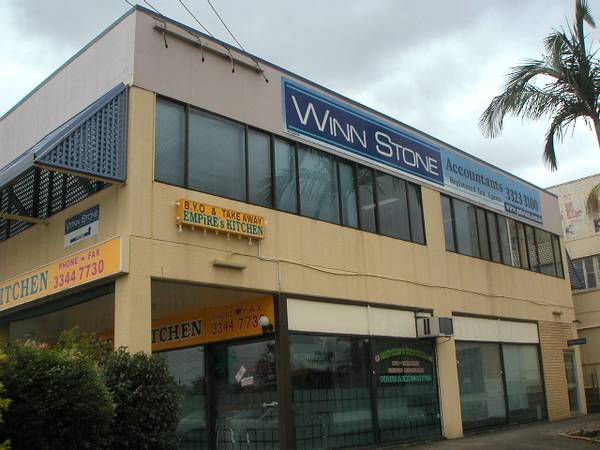 First Floor Office Main Road Exposure Picture 3