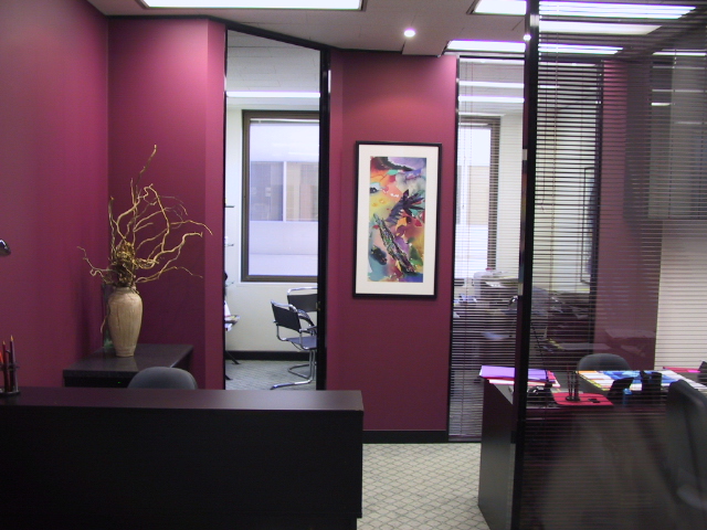 Furnished 3 person Boutique Office. Picture 1