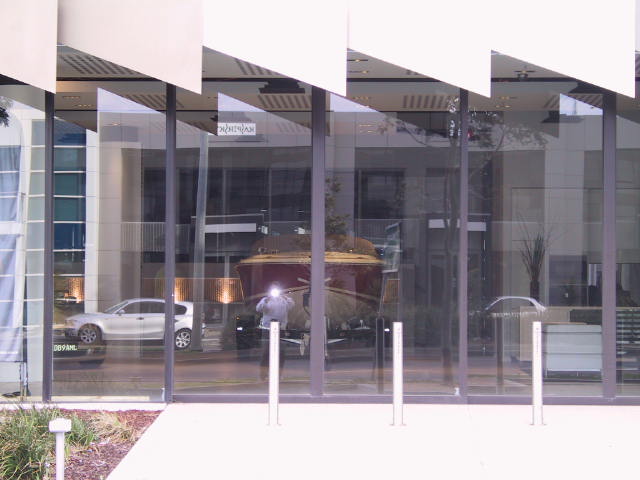 Melbourne's most prestigeous showroom Picture 3