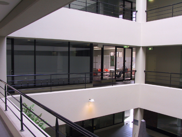 A Neat little office in a 1st Class Building, with On-site Parking Picture 1