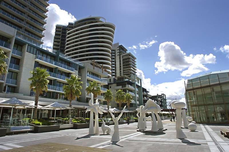 HUGE INCENTIVE AVAILABLE- brand new office of 66.4sqm approx. Picture 3