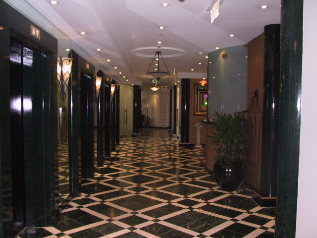 EXCHANGE TOWER - FOR SALE $180,000 + GST Picture 3