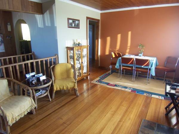 The Size Will Surprise Picture 1