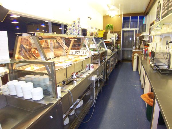 Napoli Cafe & Takeaways Picture 3