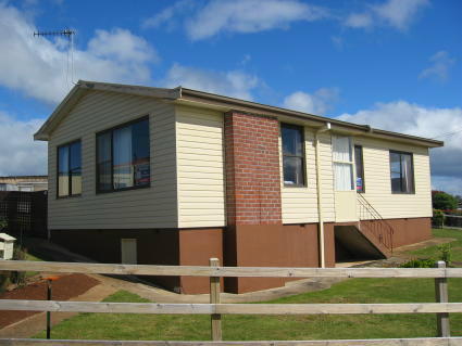 HURRY, HAPPY EVERAFTERING START HERE.... Picture 1