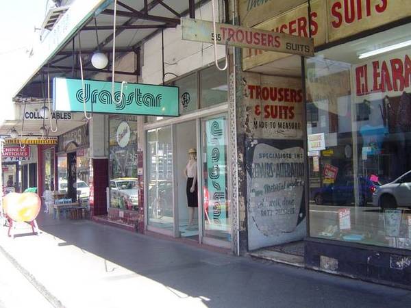 A Hot Spot for A Shop ! Picture