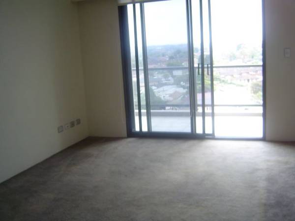 IN THE HEART OF HURSTVILLE CITY Picture 2