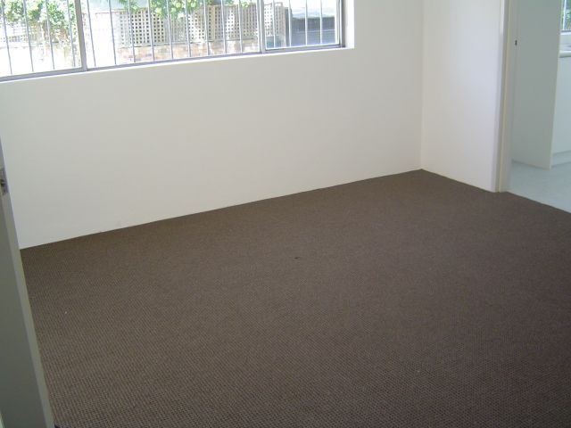 TASTEFULLY RENOVATED | VIEW SATURDAY 25/7/09 BETWEEN 12:40-12:50 PM Picture 2