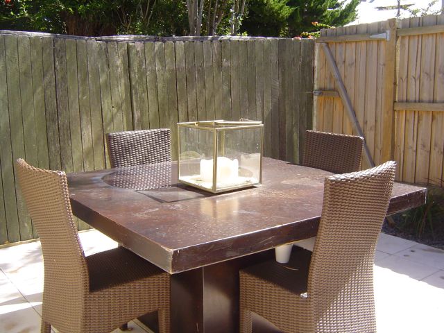 FRESH INTERIORS AND A GREAT LOCATION Picture 3