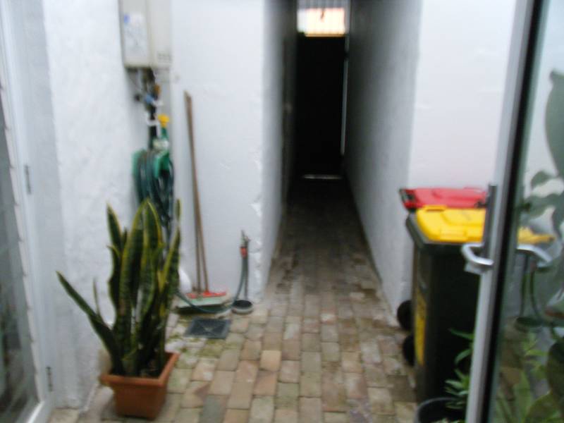 INNER CITY LIVING | VIEW THIS SATURDAY 24/10/09 BETWEEN 1:30-1:50 PM Picture 3