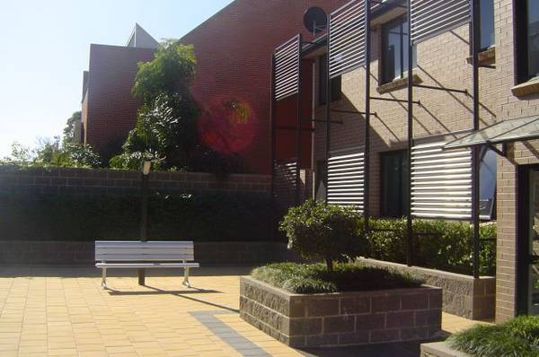 SOHO APARTMENTS Picture 1