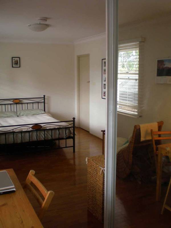 PRIZED LOCATION Picture 3