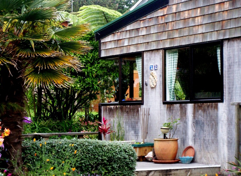 Manuka Lodge B & B Picture 1