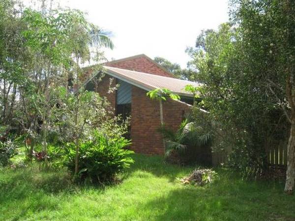 2/43 Julian Rocks Drv Picture 2