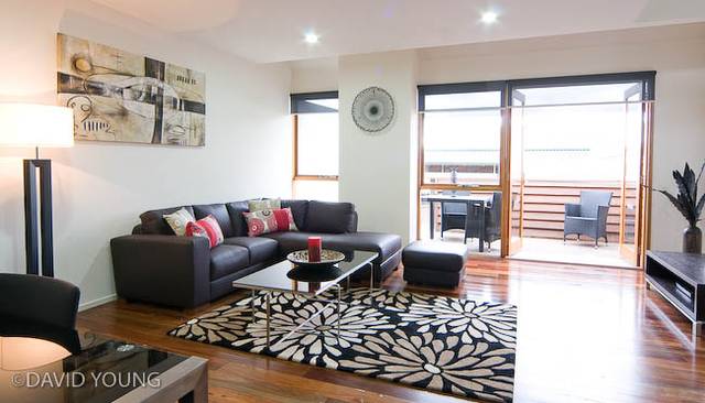 Everything is NEW Picture 2