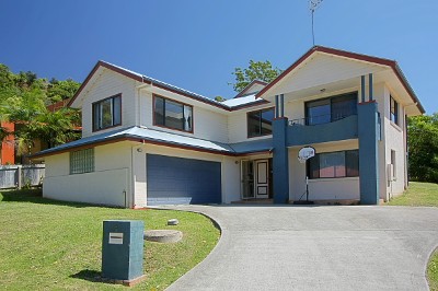 BAYWOOD CHASE Picture