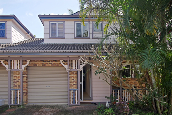 SUNRISE BEACH Picture 1