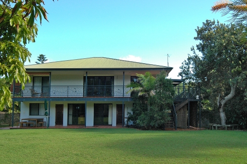 Beachfront Suffolk Park Picture 2