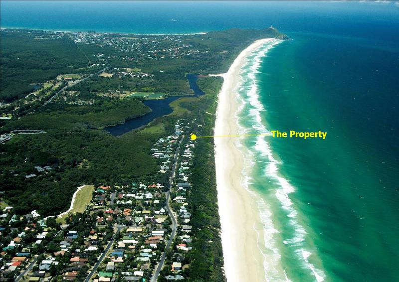 Beachfront Suffolk Park Picture 1