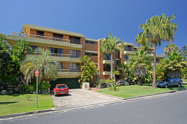 Lighthouse Road Picture 1