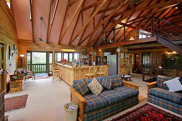 Majestic Rural Home "Benbullen" - Byron Bay Hinterland Picture 3