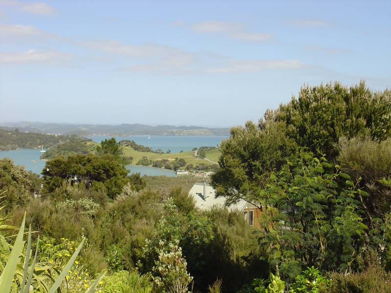 Majestic Orongo Bay - RUSSELL Picture 3