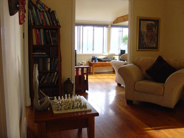 1920'S CLASSICAL CONTEMPORARY SOPHISTICATION Picture