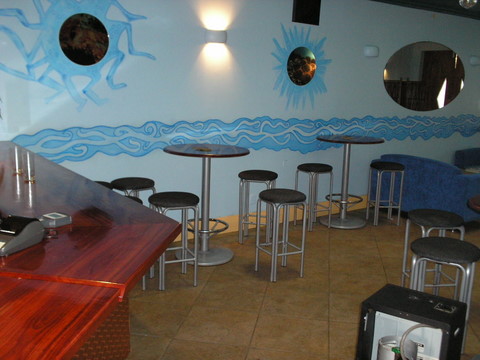 CURRENT TAVERN LICENCE - RUSSELL BAY OF ISLANDS Picture 2