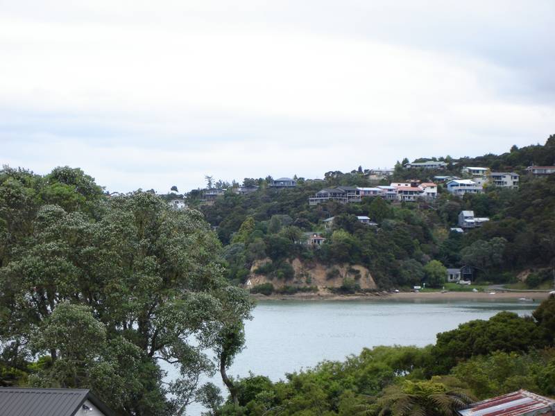 WATER VIEWS - EASY BUILD SITE -RUSSELL BAY OF ISLANDS Picture 2